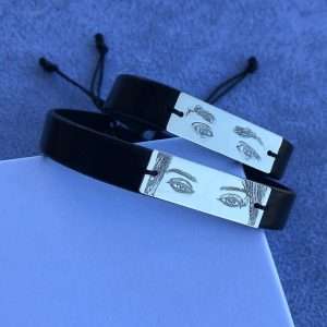 Brățară tăblița gravată cu fotografia ochilor pe piele neagră 1 cm